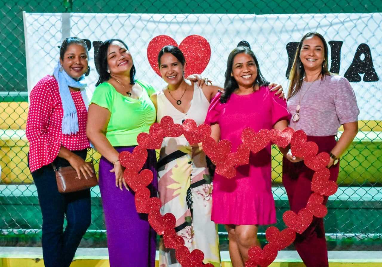 Camacã: O primeiro baile da EJA marca o dia do estudante